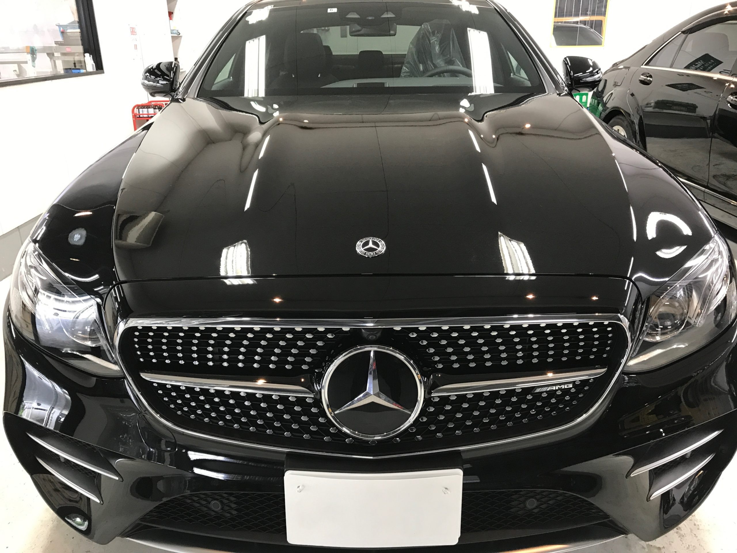 メルセデスベンツ・Eクラスへリアルガラスコートclass Mの施工完成写真２