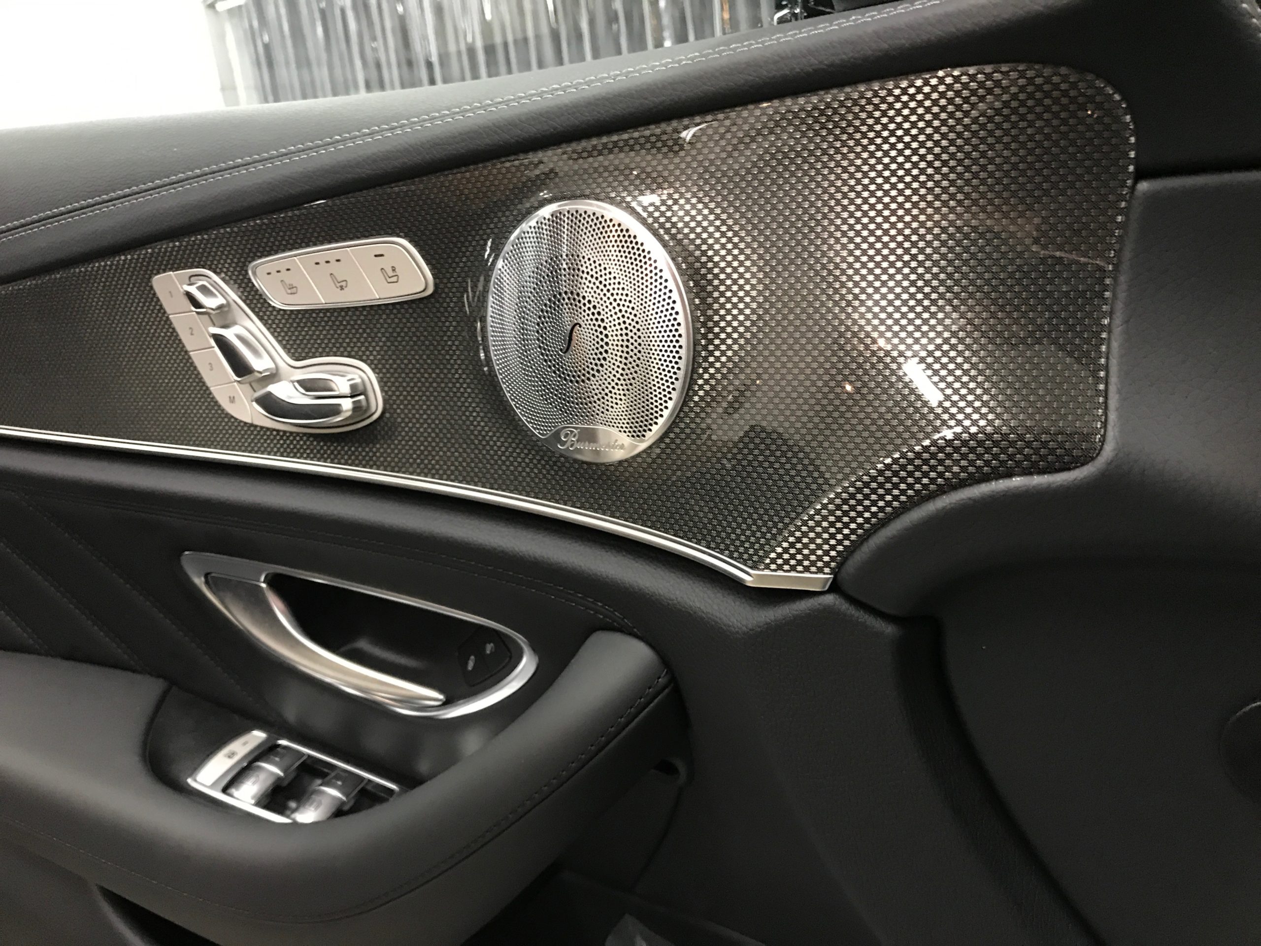 メルセデスベンツ・Eクラスへリアルガラスコートclass Mの施工完成写真７