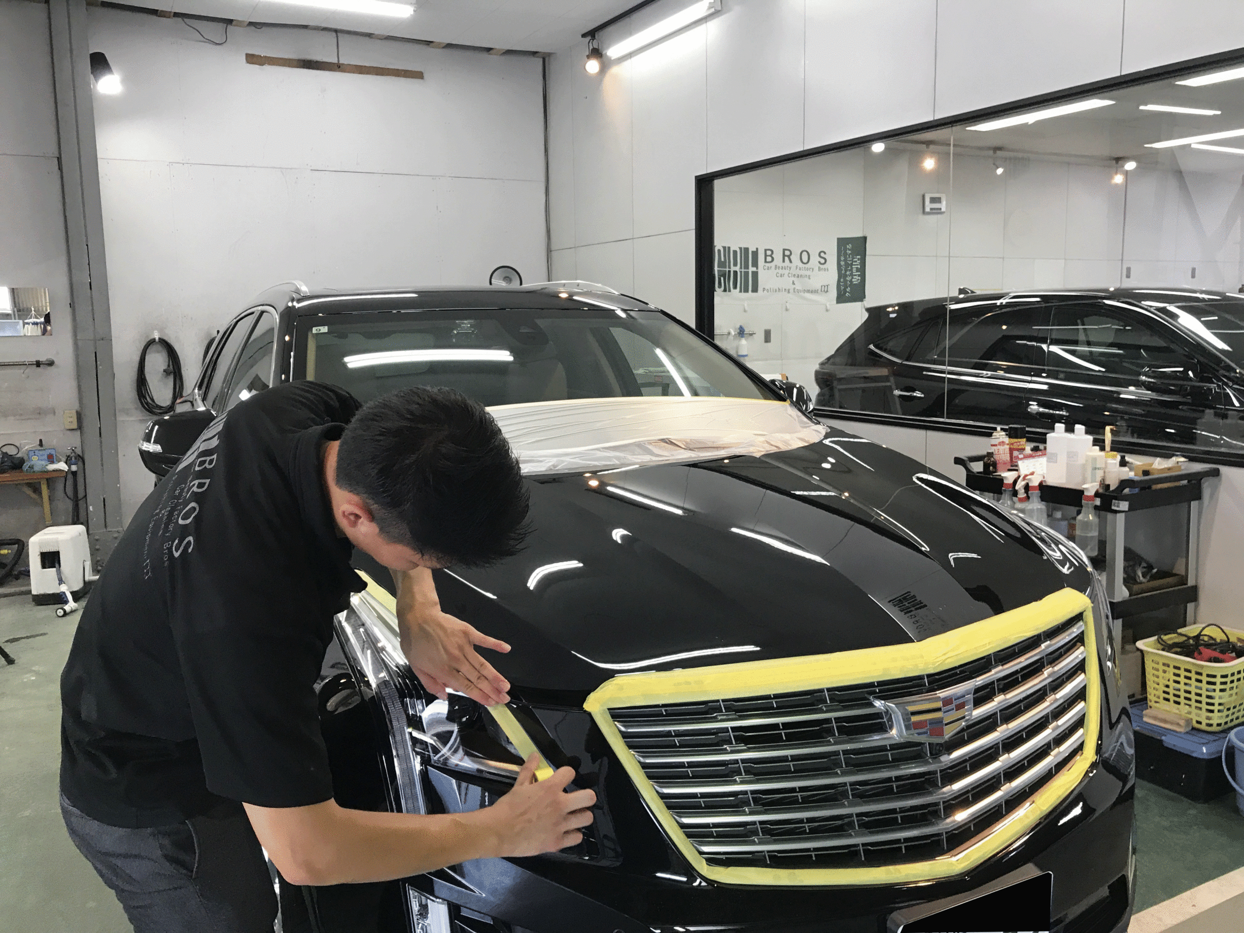 XT5の下地処理:マスキングテープを貼っていく