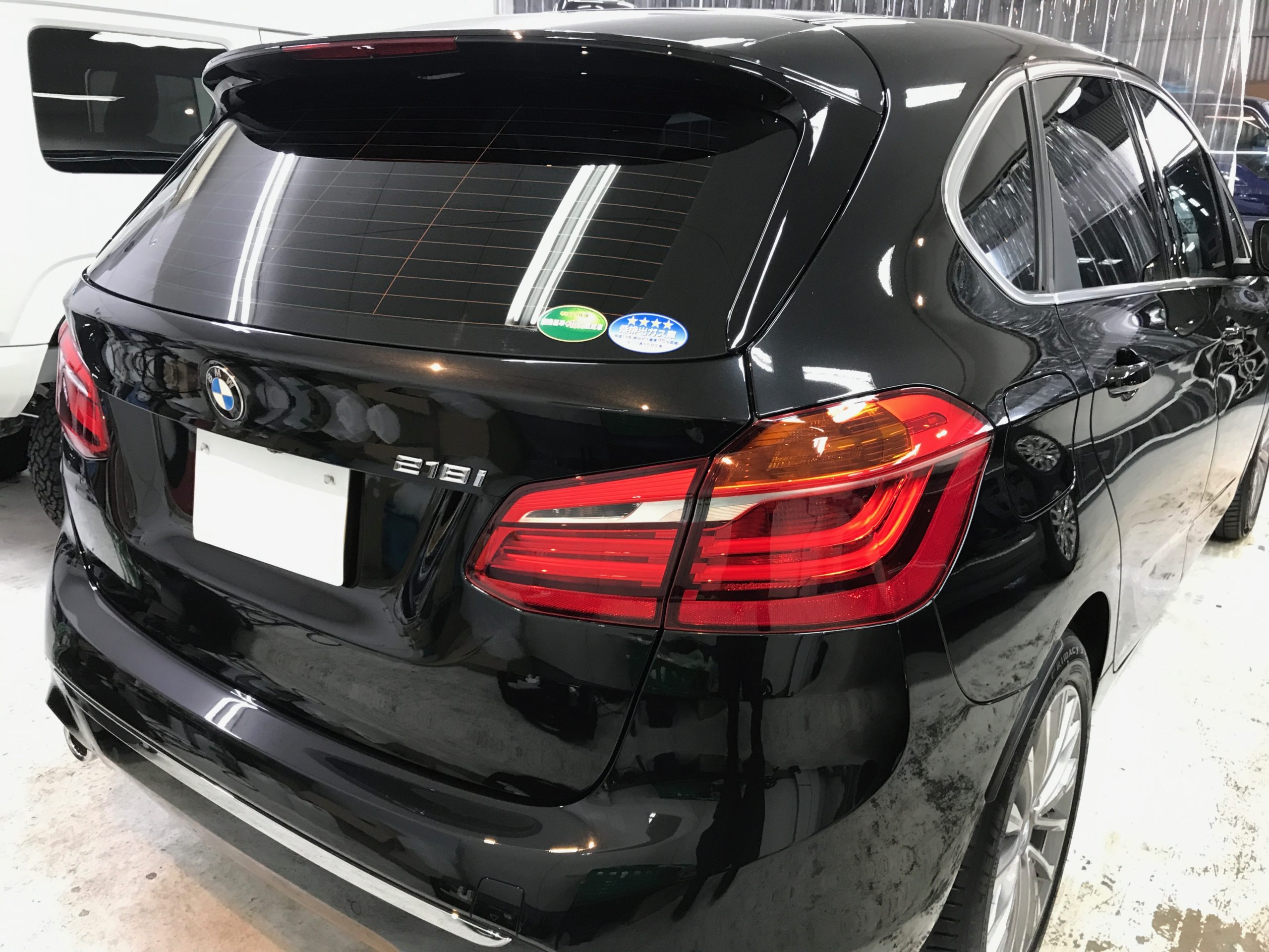 BMW・２シリーズ：カーフィルム施工完成写真・リアサイド右
