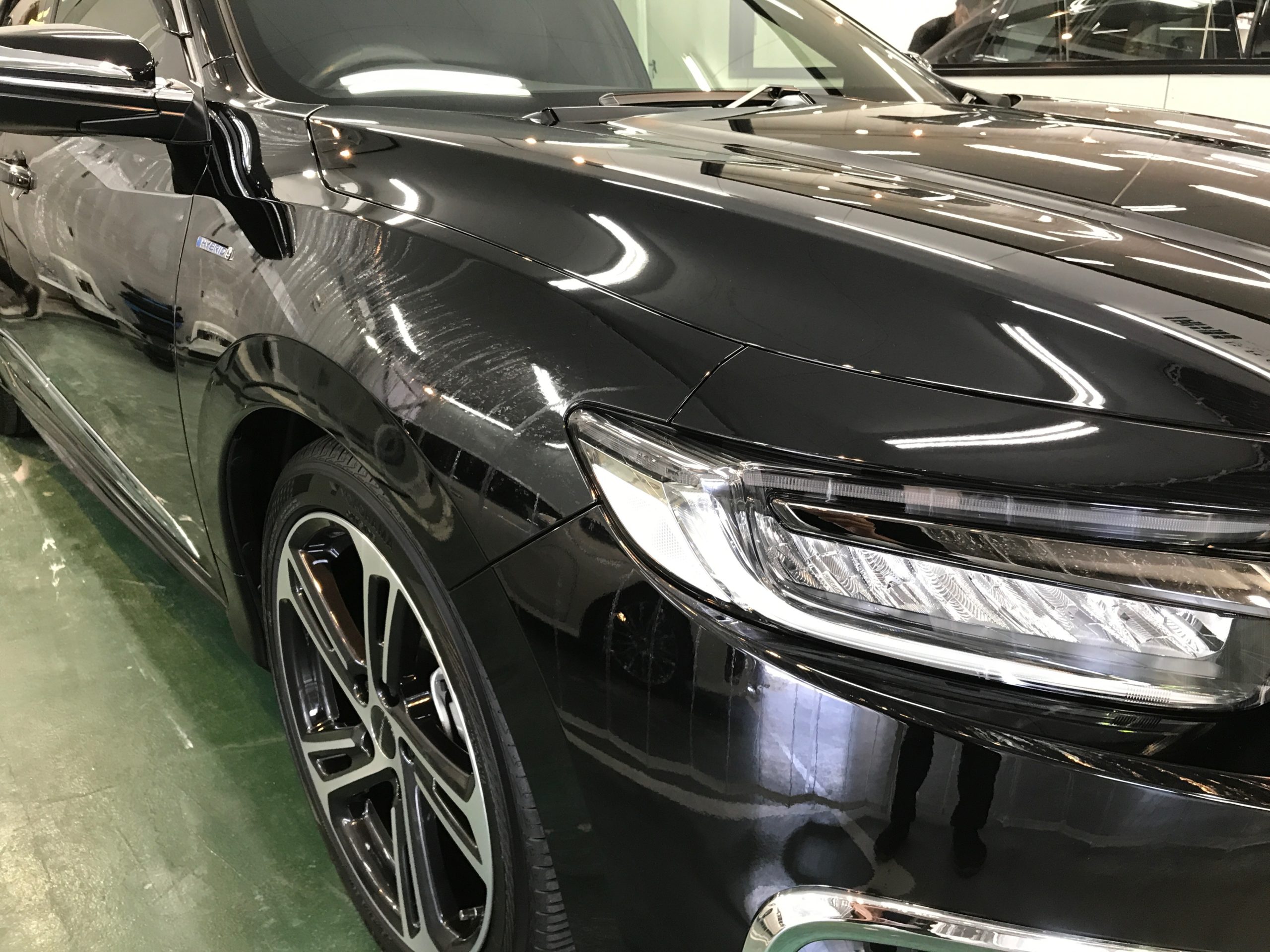 ホンダ・インサイト:ペンキ除去後の施工完成写真・ボディ左側部分