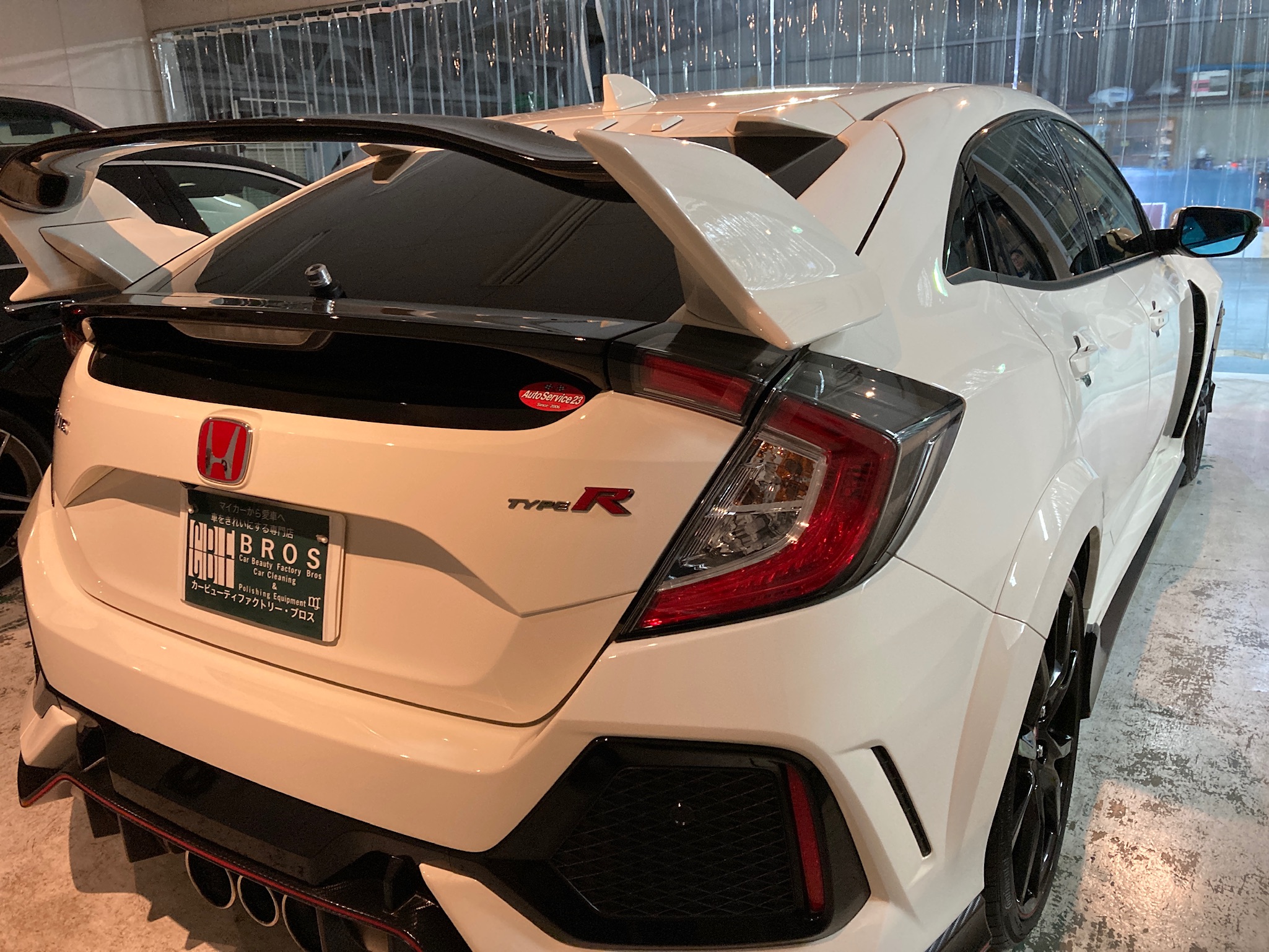 ホンダ・シビックのclassM施工完成写真：右リアフェンダー部分