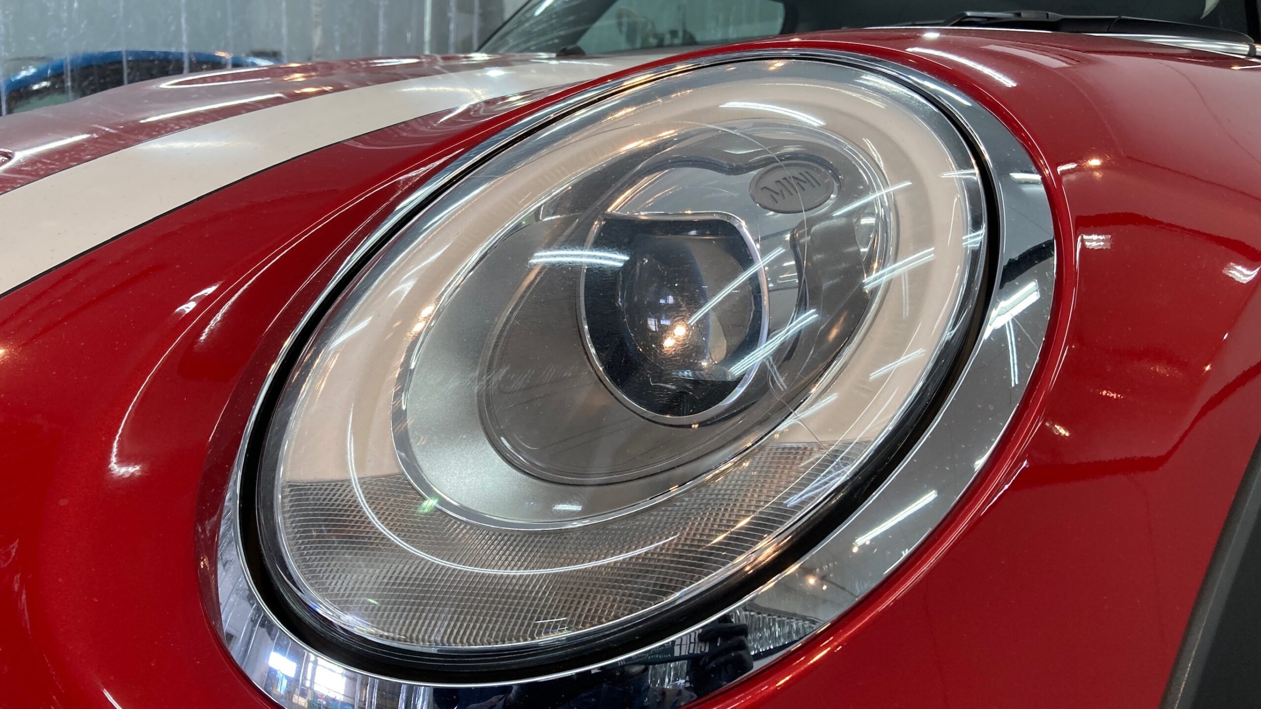 MINI・３ドアクーパS：ヘッドライトリファイン施工前：左側ヘッドライト正面写真