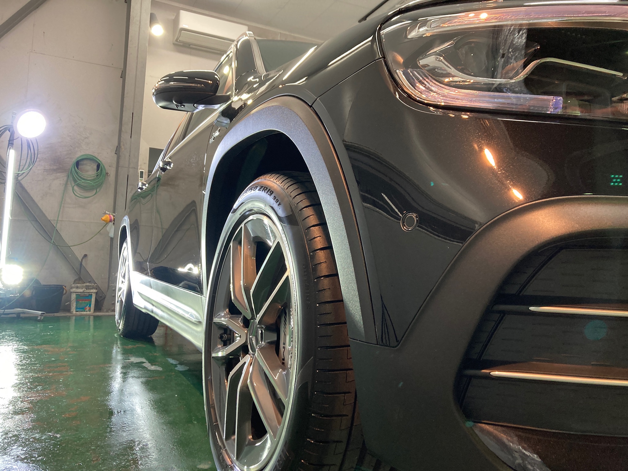 GLB（Bクラス）のガラスコーティングclass M施工完成写真：ホイール