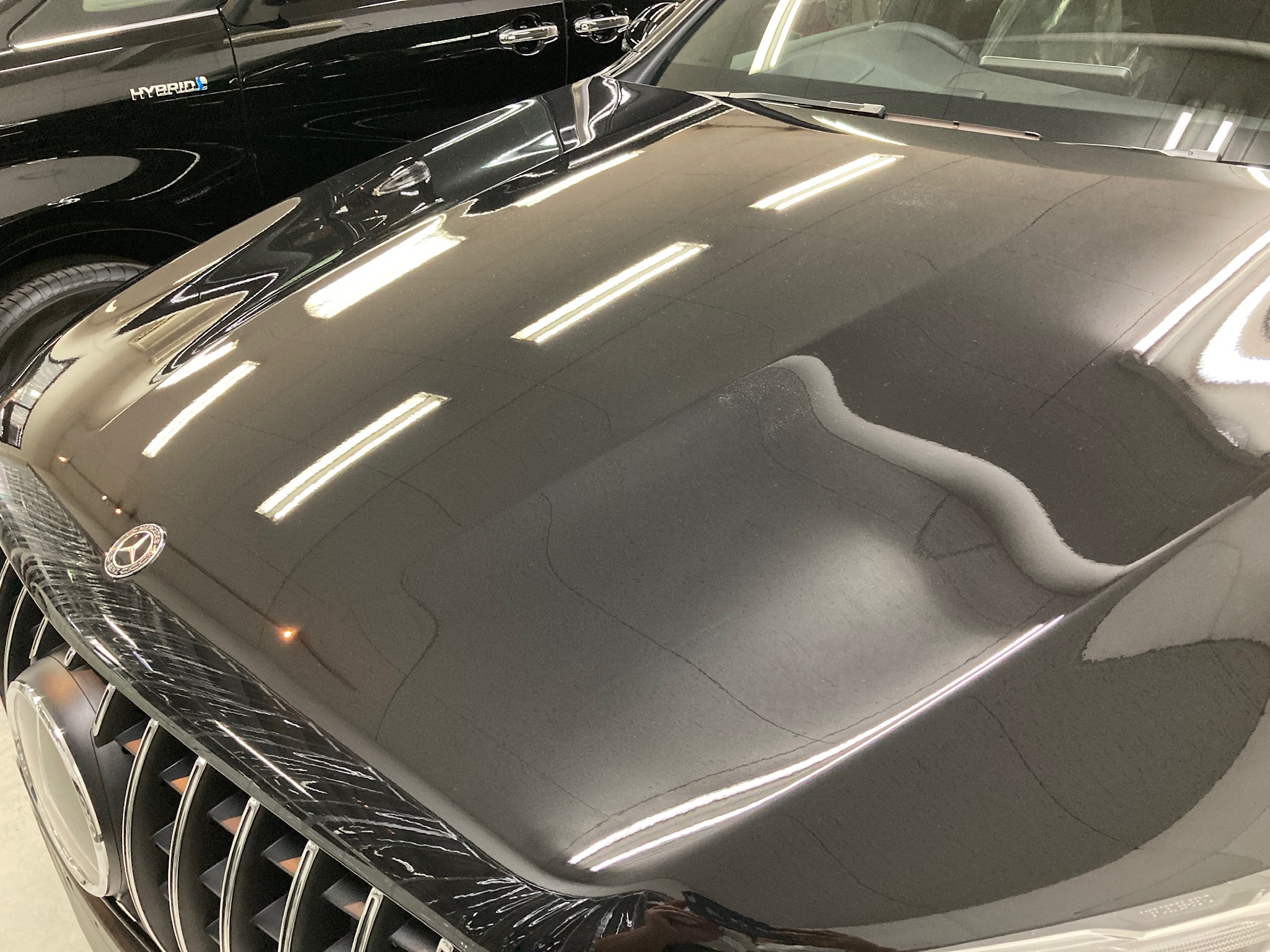 メルセデスベンツ・GLC：カーコーティングclass Mの施工完成写真：ボンネット