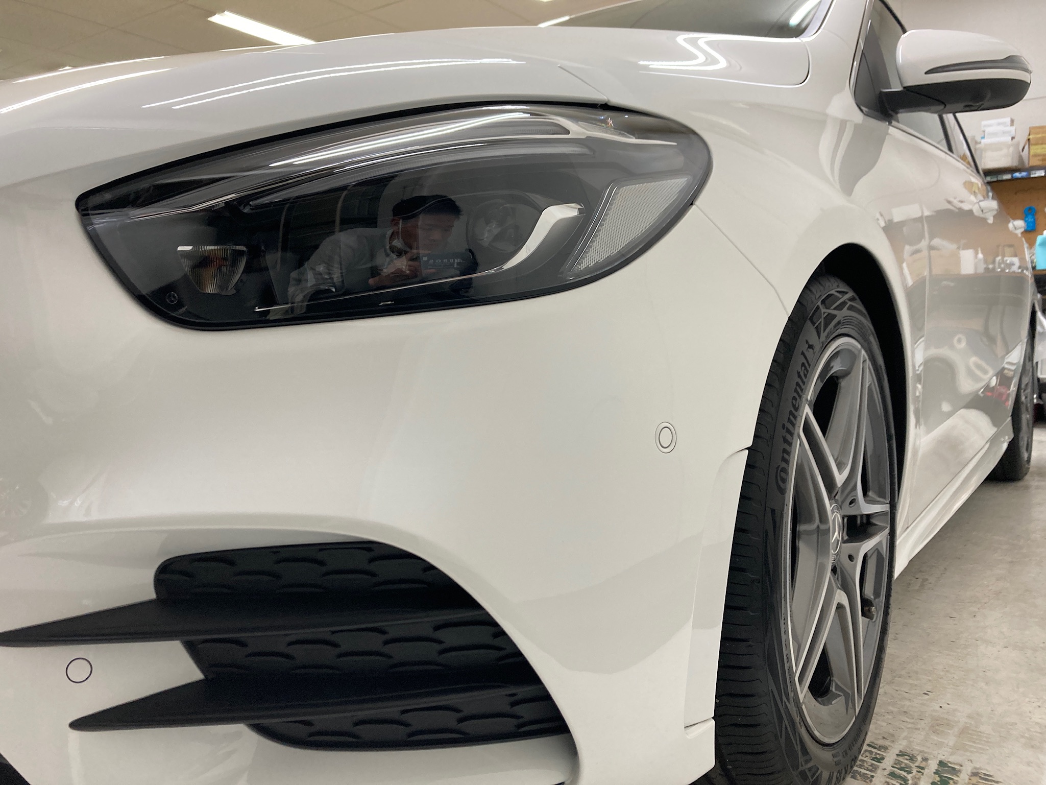 メルセデスベンツ・Bクラス：ガラスコーティングclass M施工完成写真：右バンパー