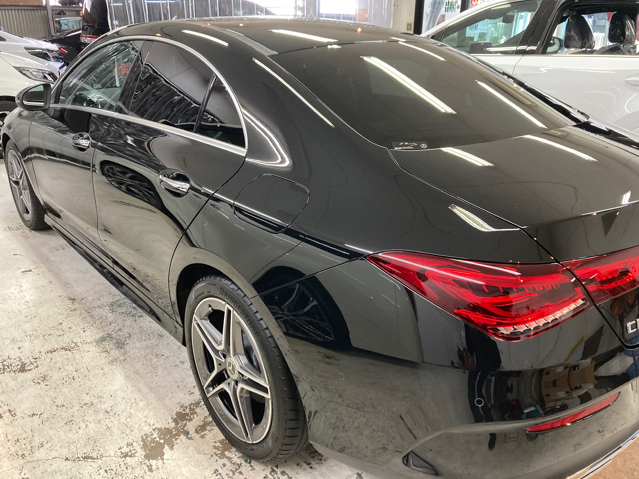 メルセデスベンツ・CLA：ガラスコーティングclass M施工完成写真：左側面