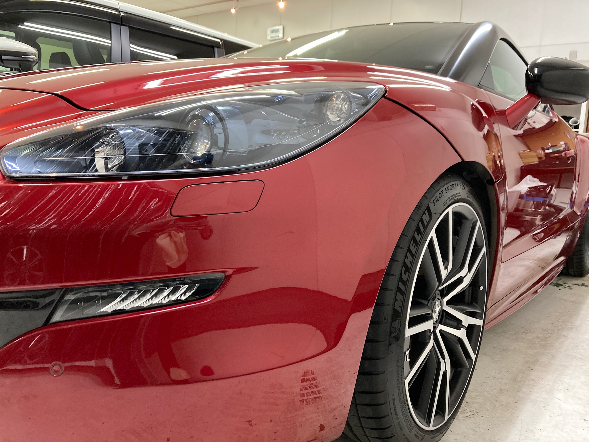 プジョー・RCZ:ガラスコーティングclass M施工完成写真：ホイール
