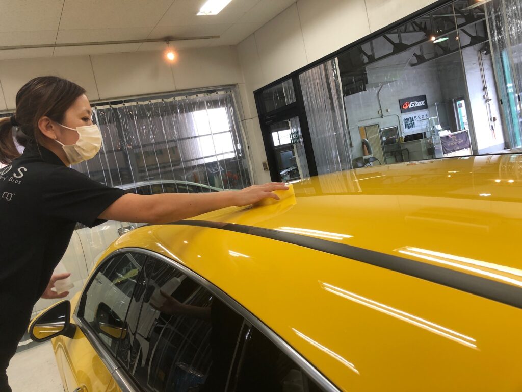 メルセデスベンツ・CLAシューティングブレーク：ガラスコーティングclass M施工前写真：ルーフコーティング