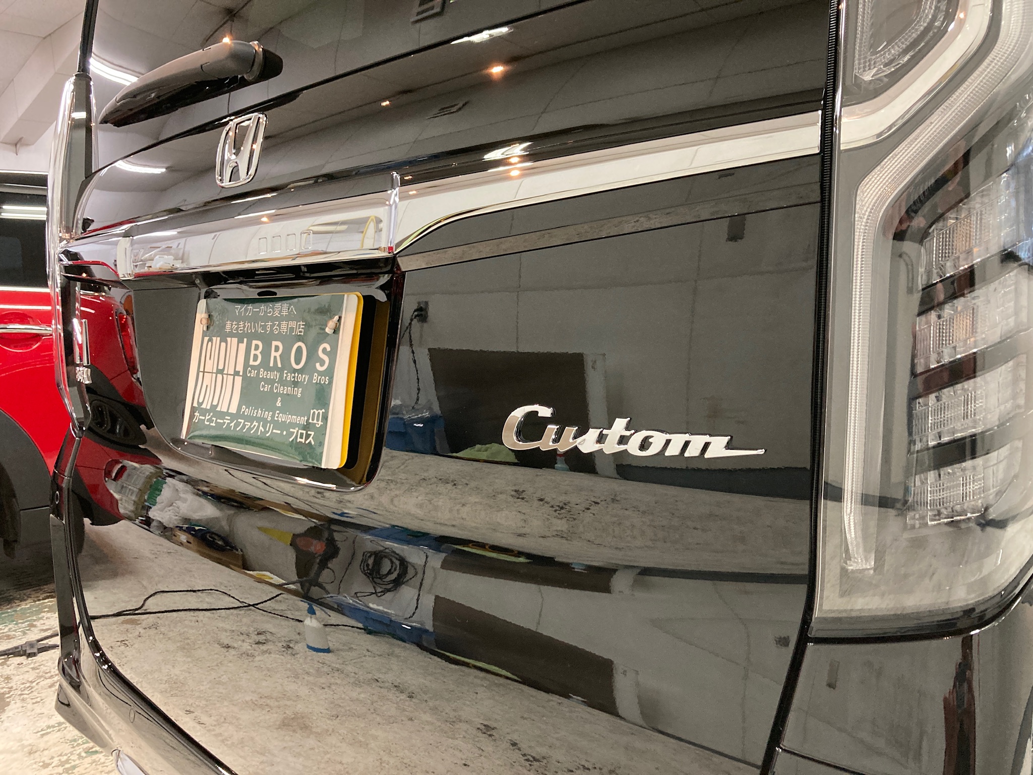 ホンダ・N-BOX：ガラスコーティングclass M施工完成写真：リアドア
