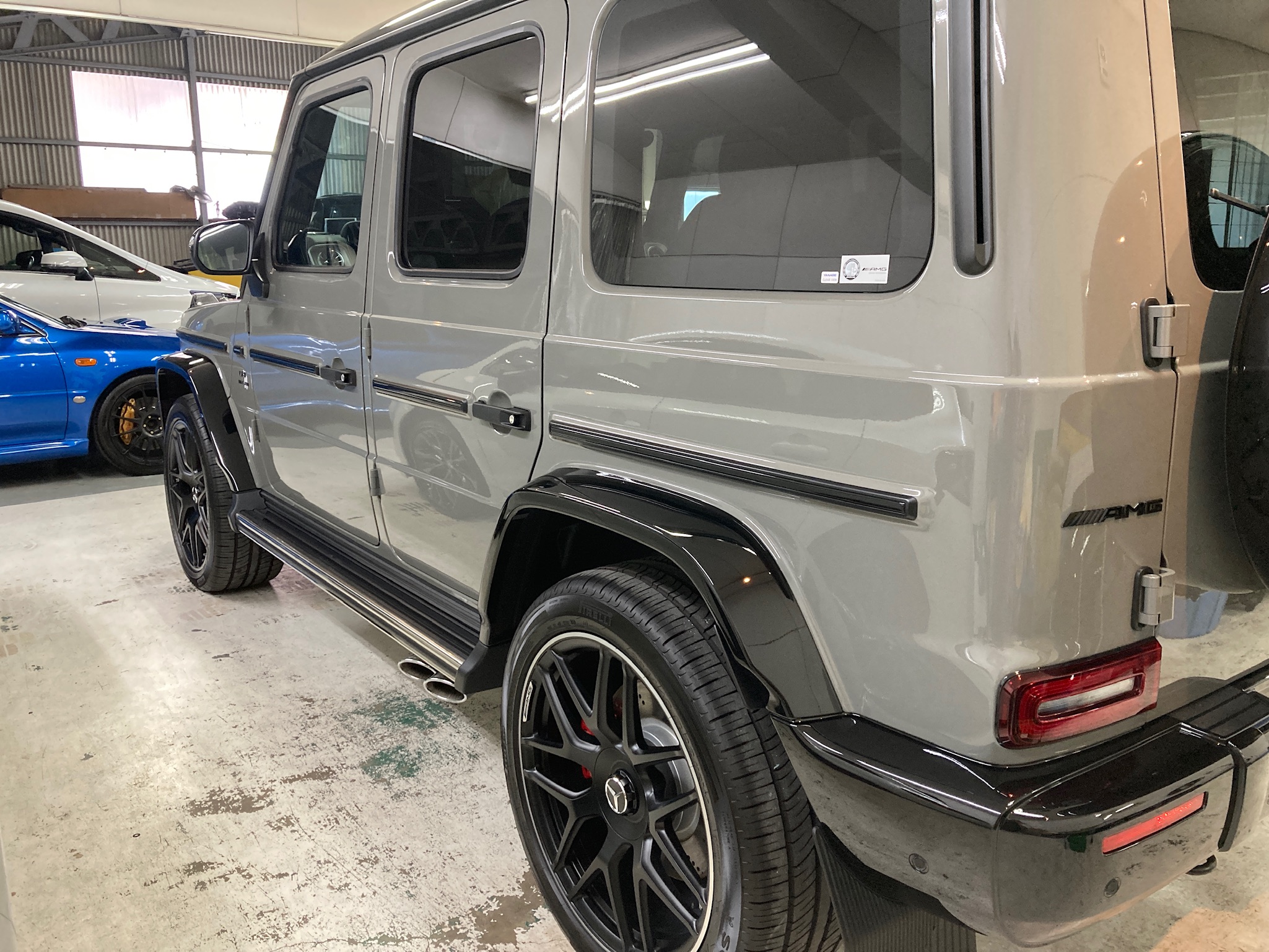 メルセデスAMG G63ハイモースコート ザ グロウ完成写真：左リアフェンダー