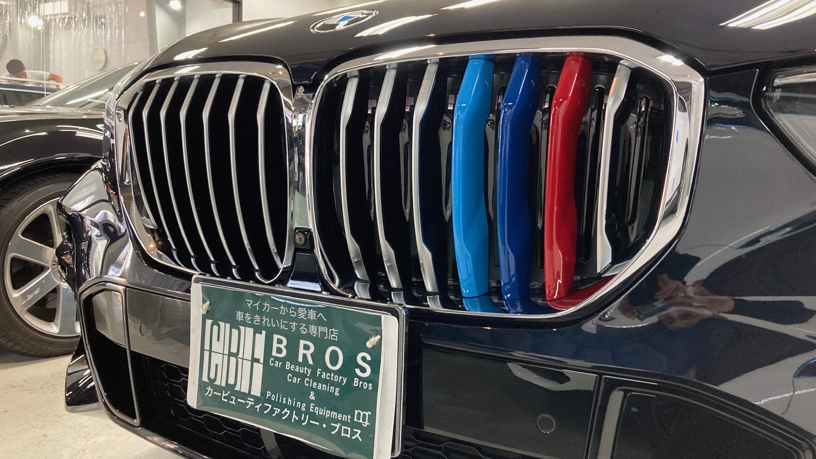 BMW・X5：リアルガラスコート クラスH完成写真：フロントマスク