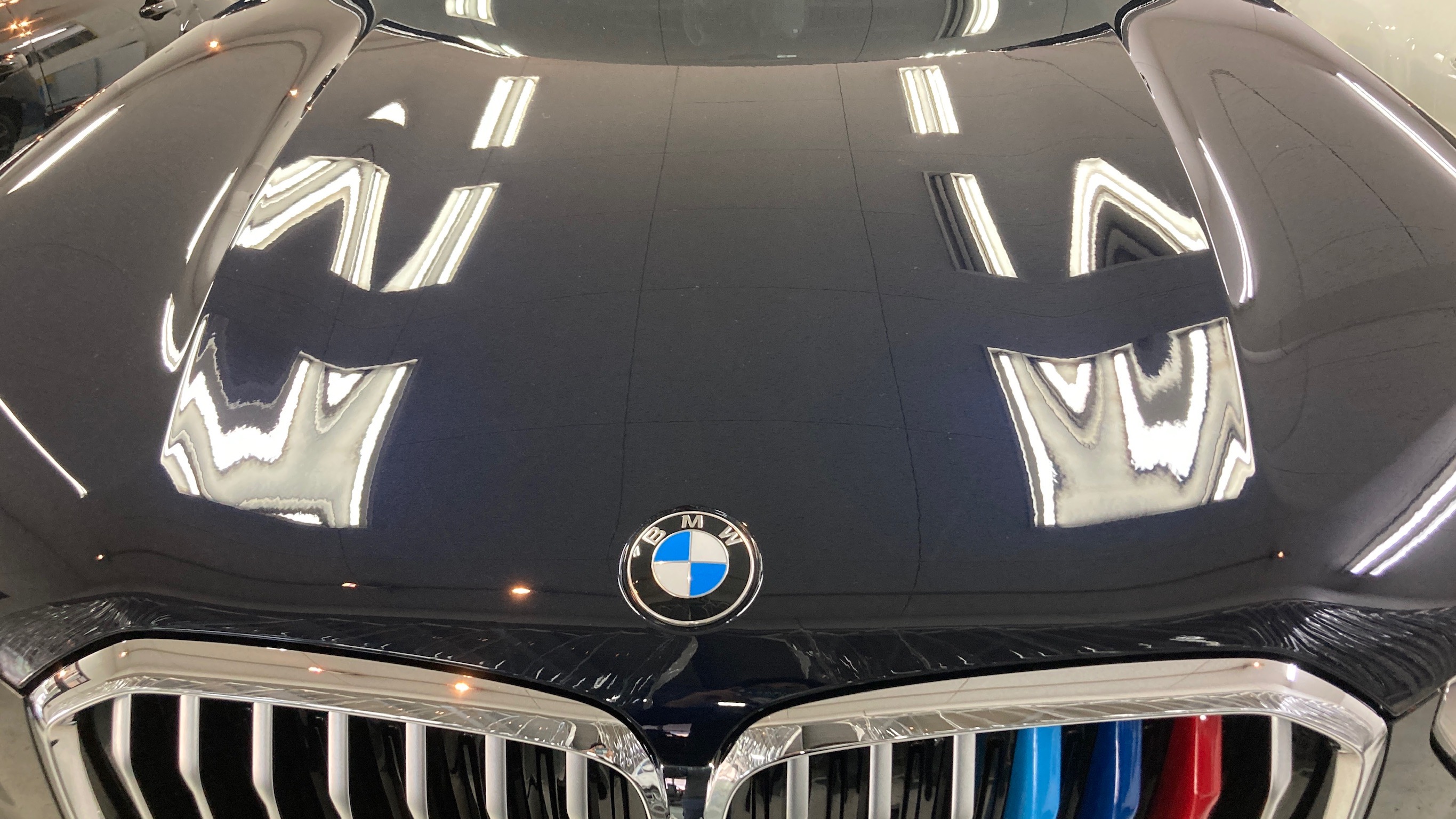 BMW・X5：リアルガラスコート クラスH完成写真：正面