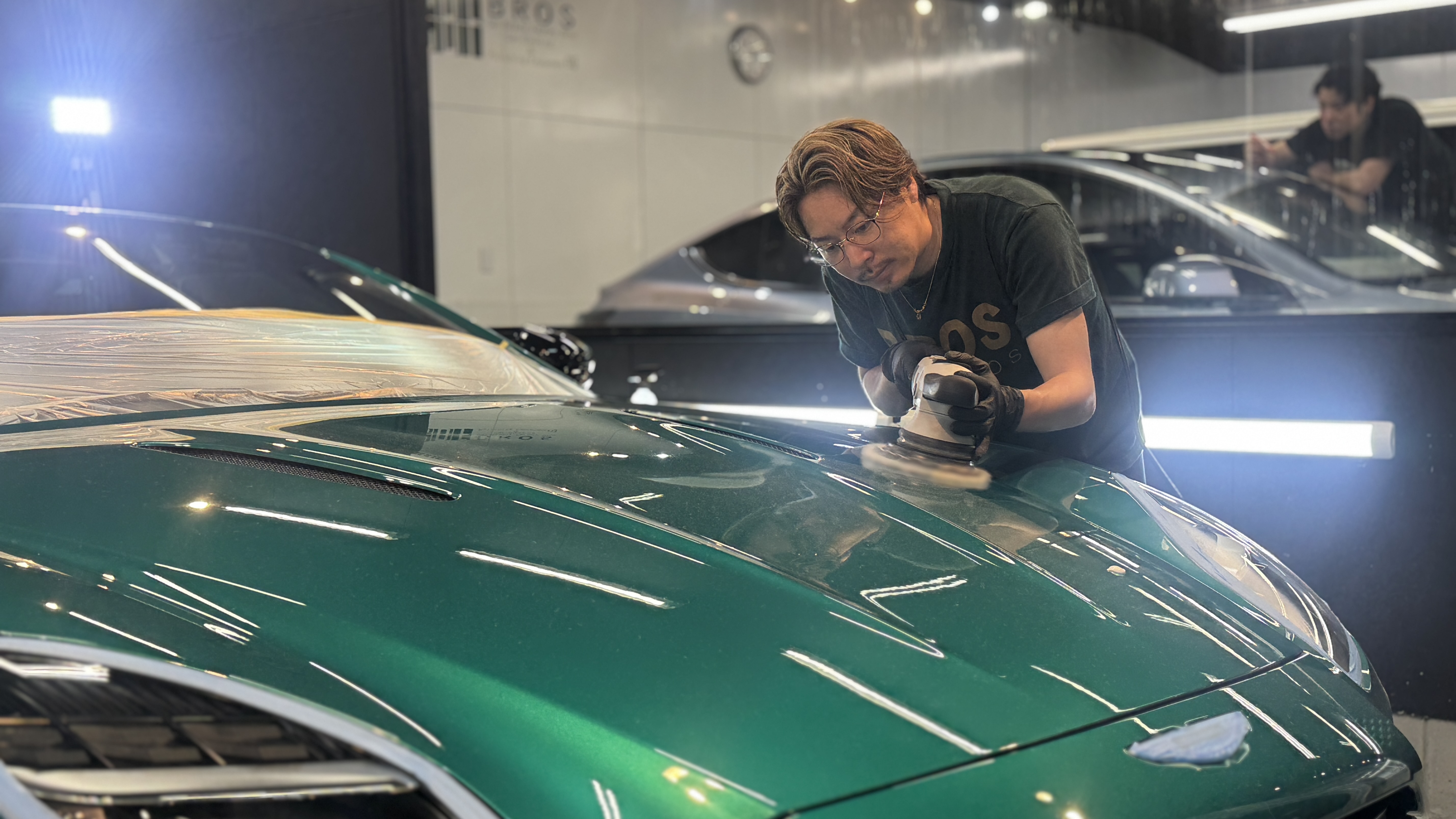 コーティング施工車の艶感イメージ