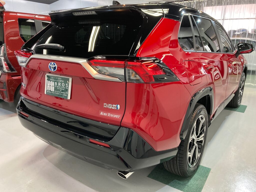 トヨタ・RAV4のclassM施工完成写真：右リアフェンダー