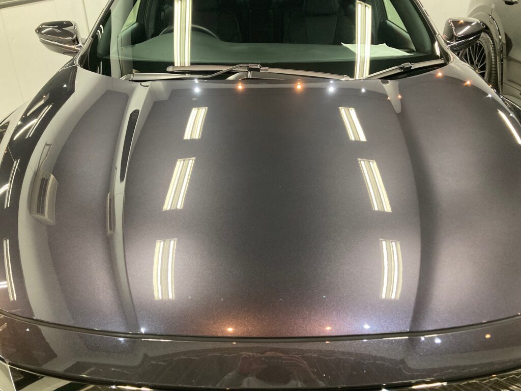 ホンダ・インサイト・class M施工完成写真：ボンネット