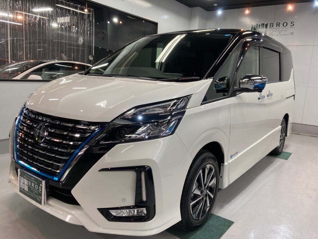 日産・セレナのリアルガラスコートclassM・施工完成写真：左側面