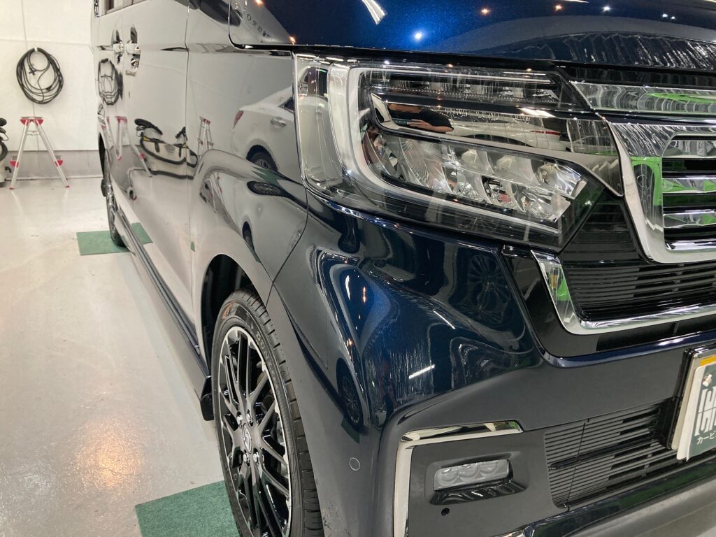N-BOXのリアルガラスコートclassM施工完成写真：右フェンダー