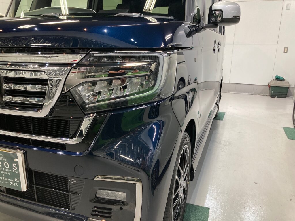 N-BOXのリアルガラスコートclassM施工完成写真：左フェンダー