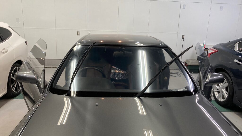 日産・GTR32カーフィルム施工工程：作業前の全体写真