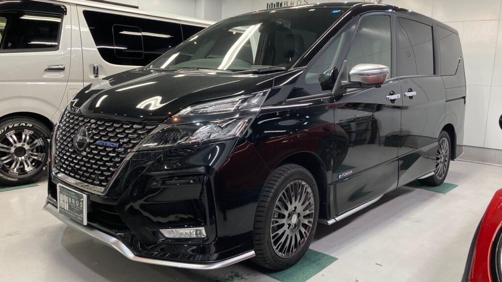 日産・セレナのカーフィルム施工後：全体の写真