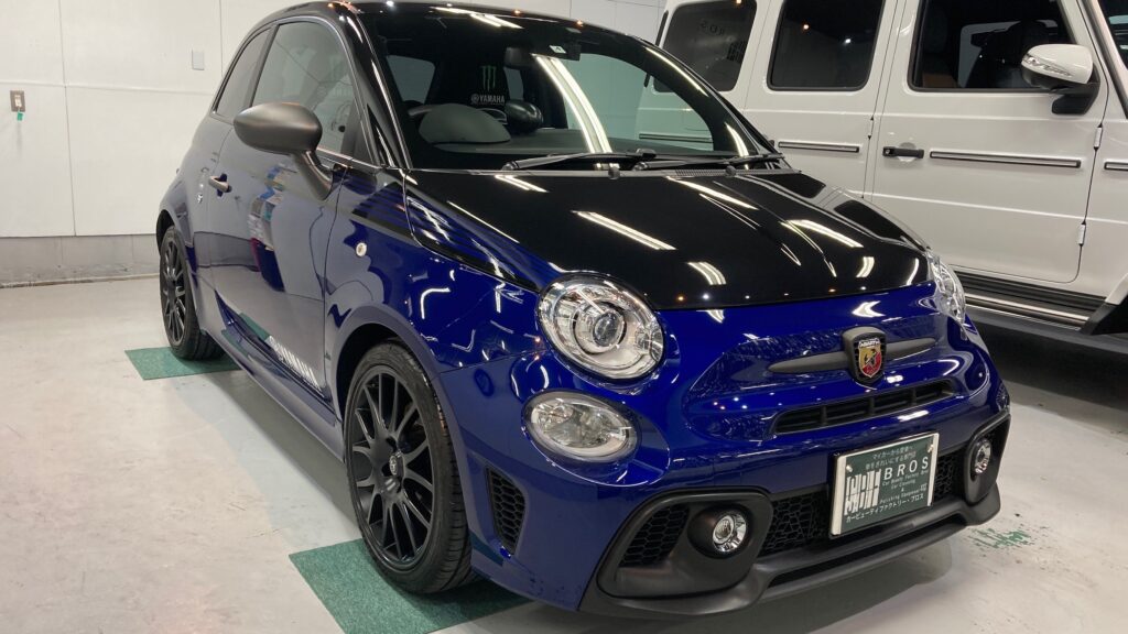 アバルト・５９５リアルガラスコートclassM施工完成写真：運転席側フロントフェンダー