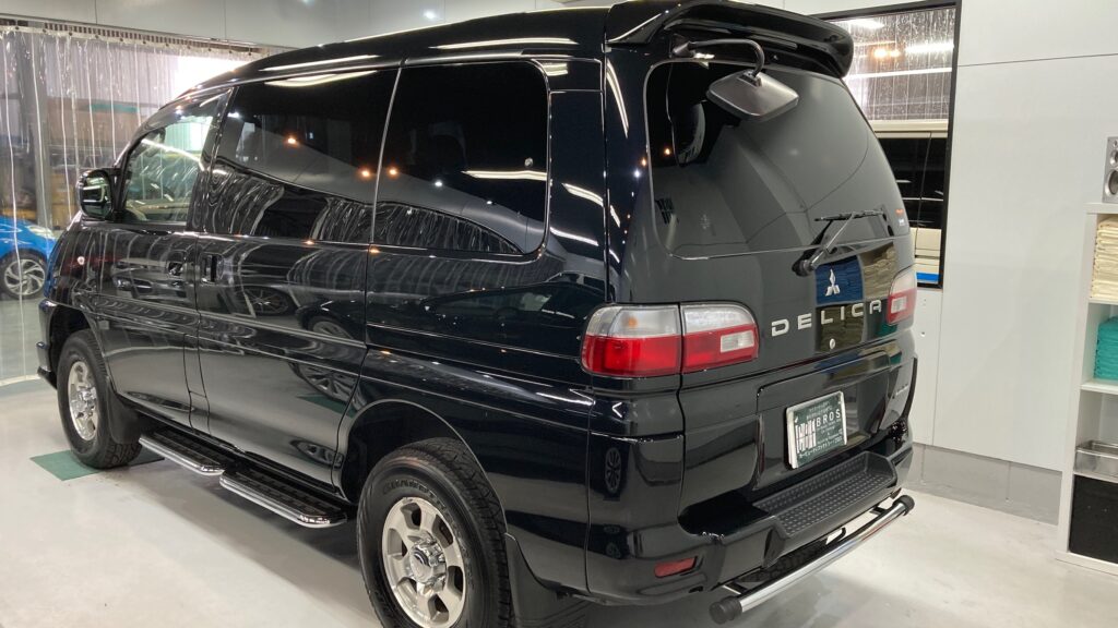 三菱・デリカの施工完了写真：左リアバンパー