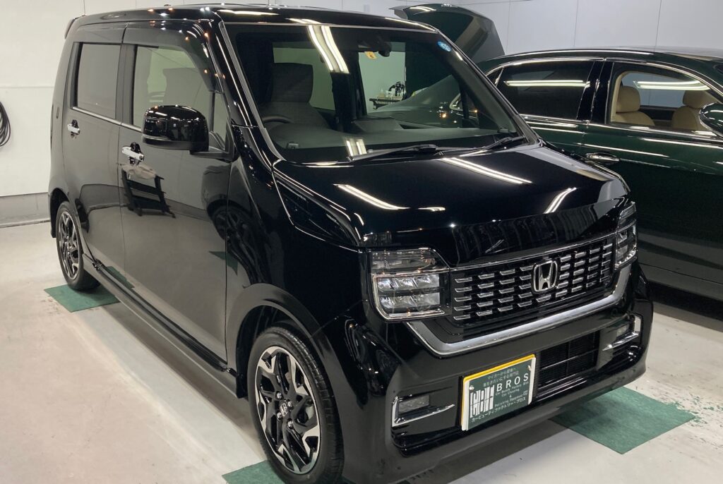 ホンダ・Ｎ－ＷＧＮ：クラスＭ施工：施工完成写真：左フロントバンパーの写真