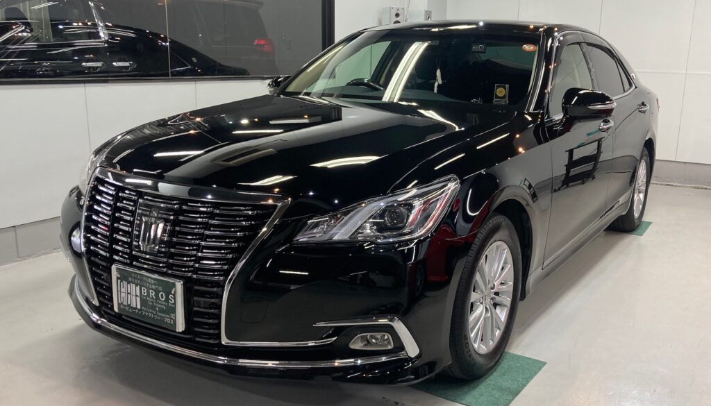 トヨタ・クラウン：クラスM施工：施工完成写真：施工後の左フロントバンパーの写真