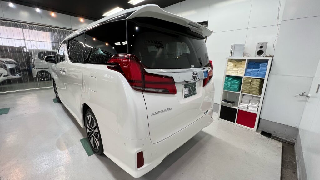 トヨタ・アルファード：グラフェンセラミックアドバンスド・施工完成写真：左リアバンパー