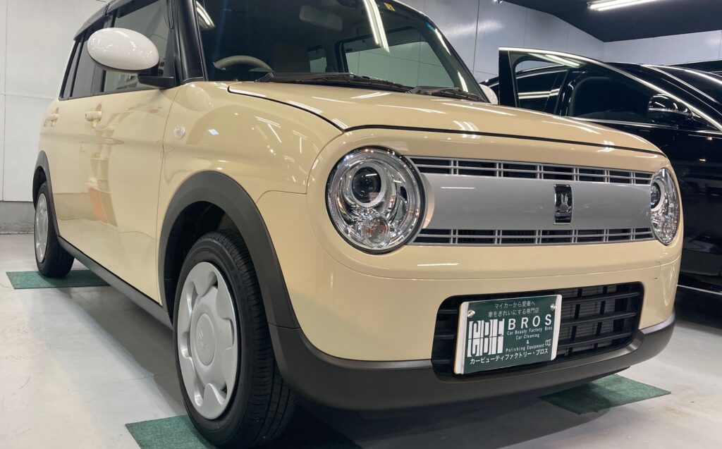 スズキ・ラパン：クラスM施工：完成写真：右フロントバンパーの写真