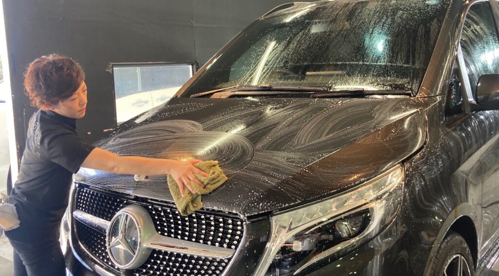 メルセデス・ベンツ・Vクラス：クラスM施工：下地処理工程：洗車の様子
