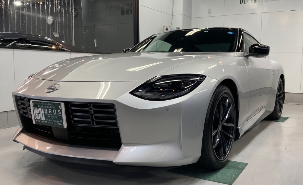 フェアレディZ・アドバンスド施工：施工完成写真：左フロントバンパーの写真