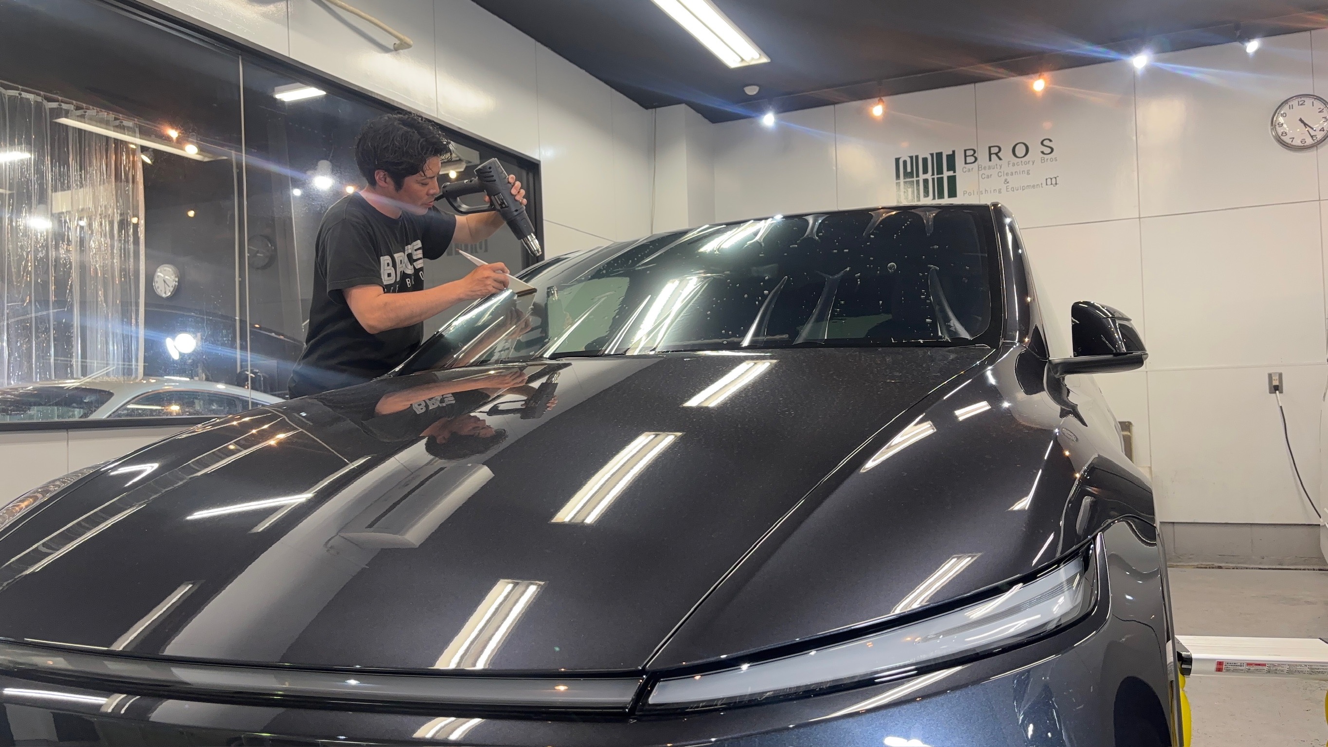 テスラ Model Y 断熱カーフィルム施工事例