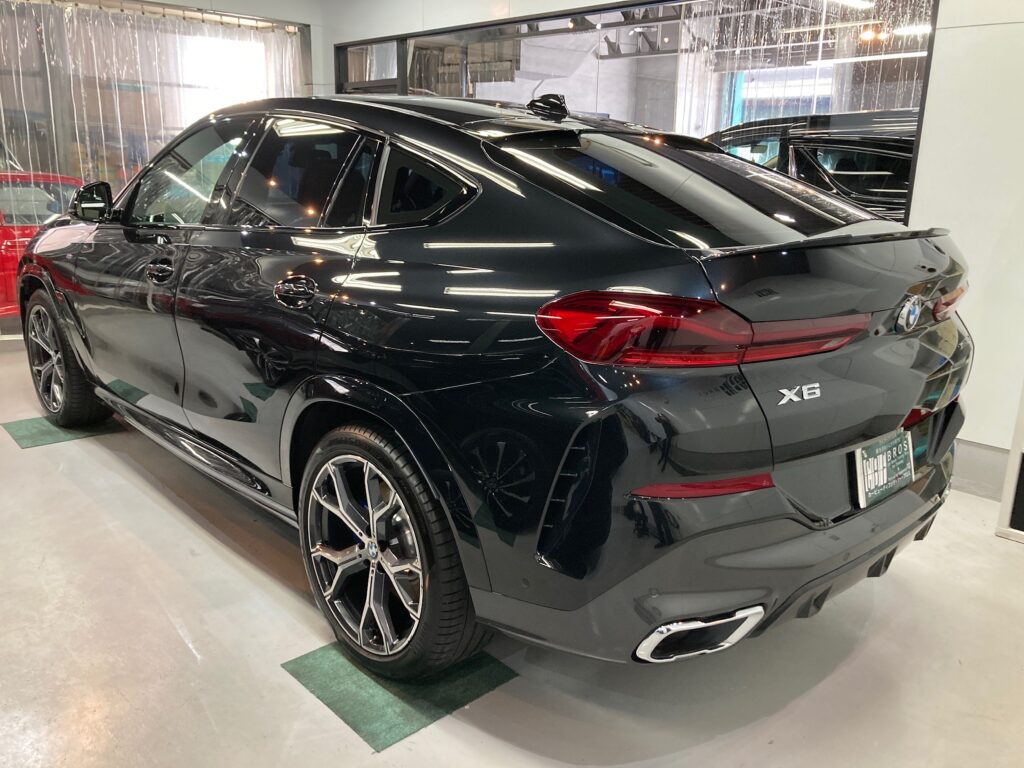 BMW・X6：アドバンスド施工：完成写真：左リアバンパーの写真