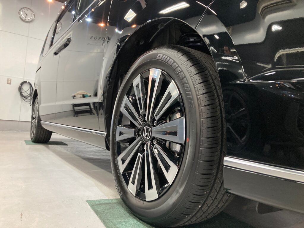 ホンダ・ステップワゴン：クラスM施工：施工完成写真：足回りの写真