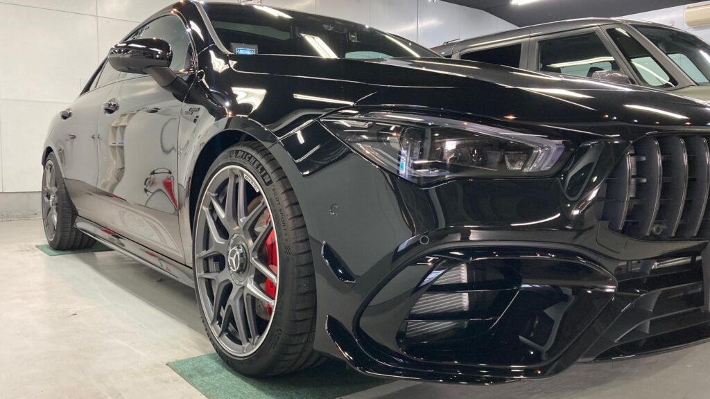 メルセデス・ベンツ・ＣＬＡ：セラミックコーティング施工：完成写真：右フロントバンパーの写真