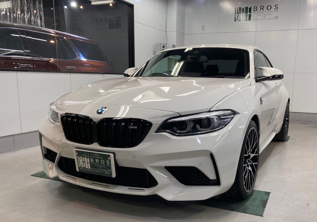 BMW・M２：クラスM：完成写真：左フロントバンパーの写真