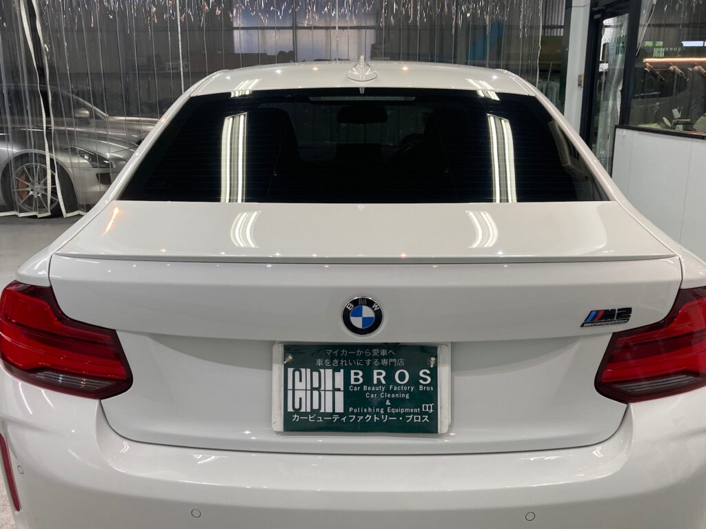 BMW・M２：クラスM：完成写真：リアゲートの写真
