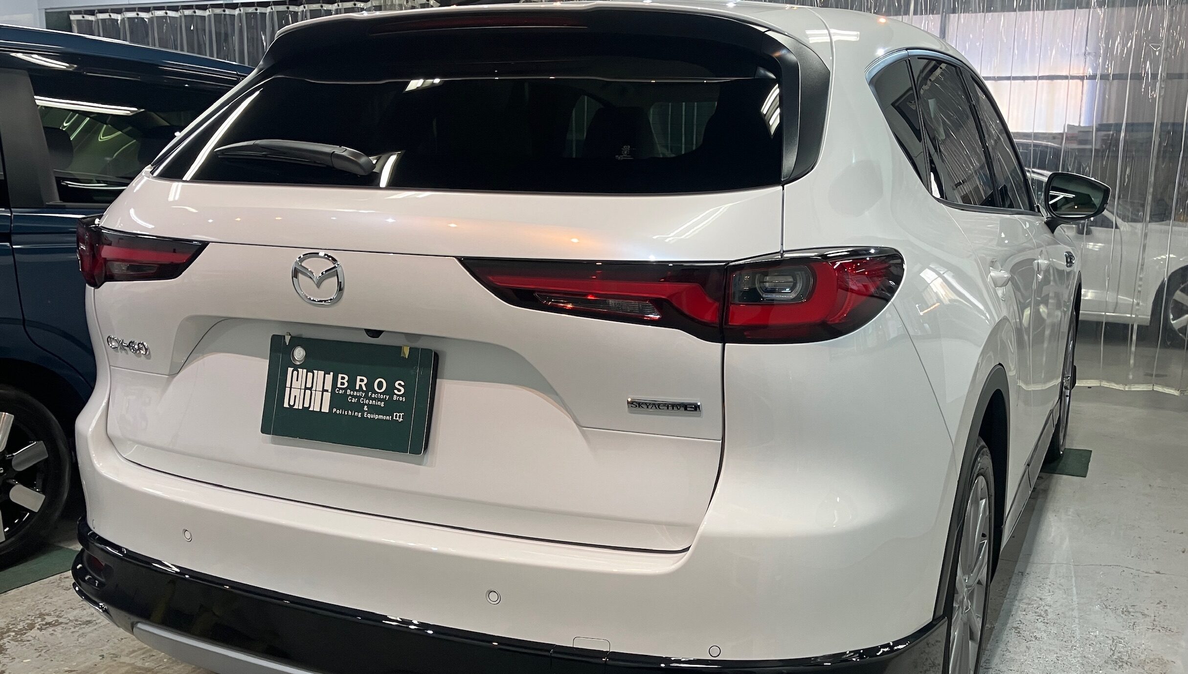マツダ・CX-60：セラミックコーティング施工：完成写真５