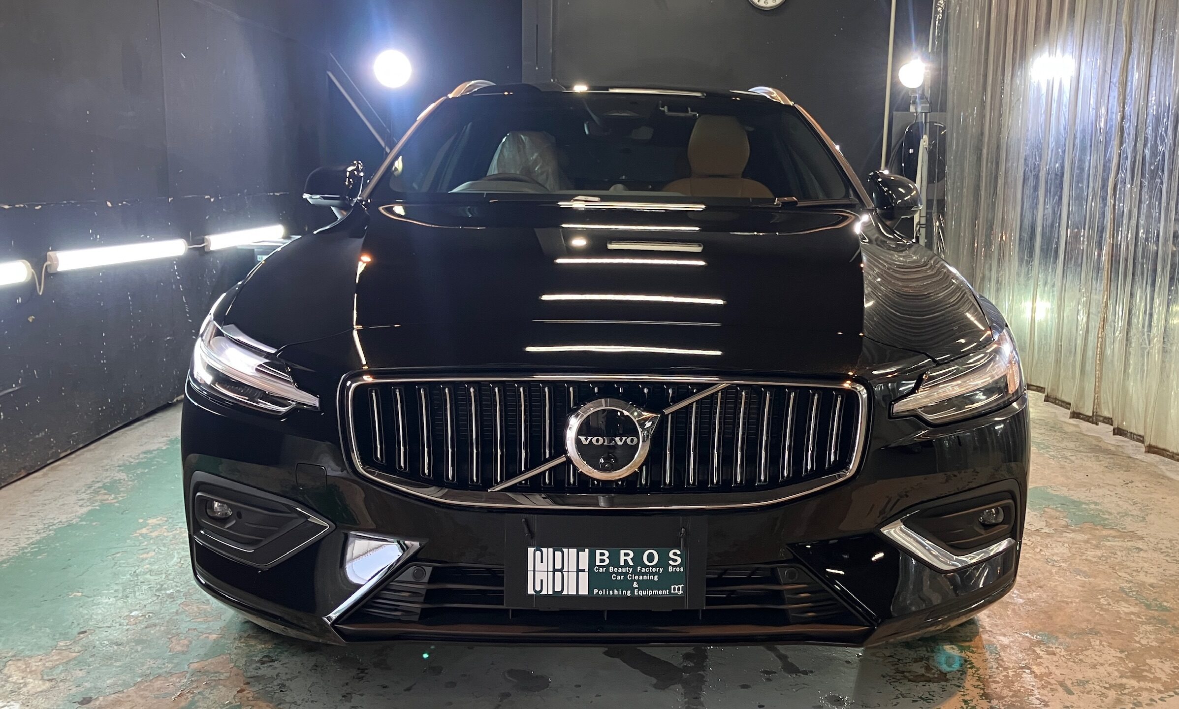 ボルボ・V60：アドバンスド施工：完成写真１