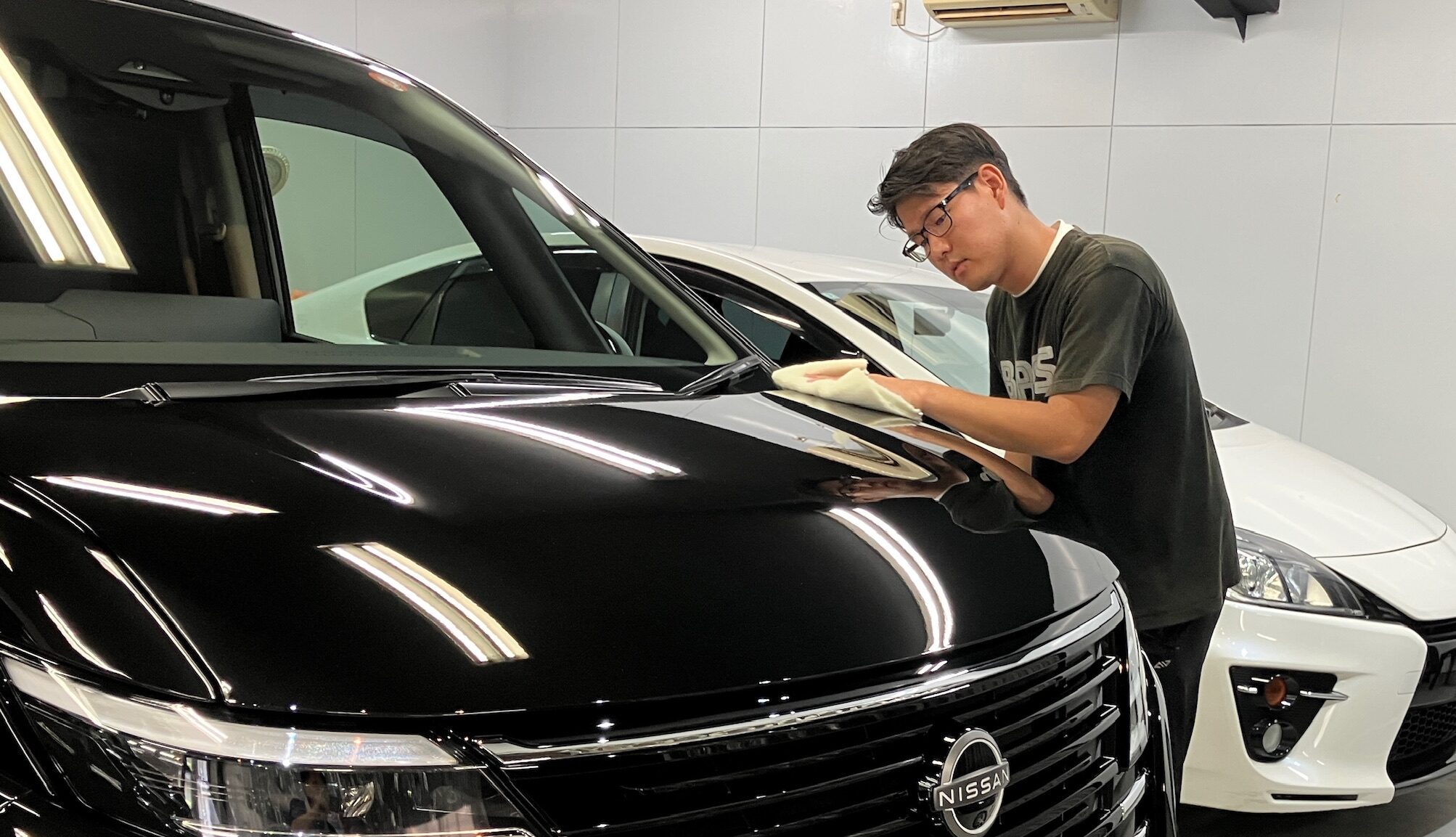 日産・セレナ：アドバンスド施工：施工写真４
