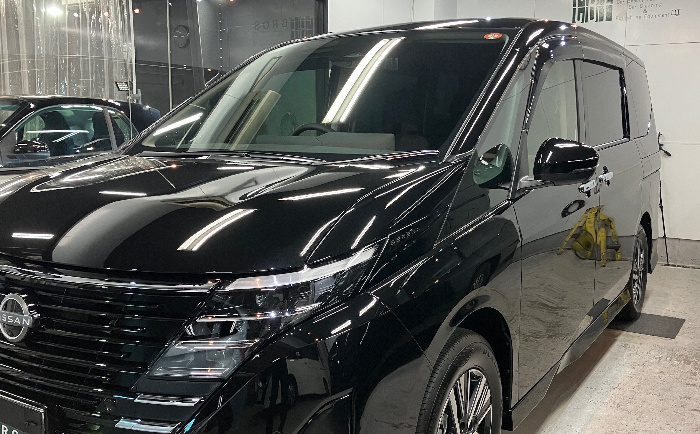 日産・セレナ：アドバンスド施工：完成写真３