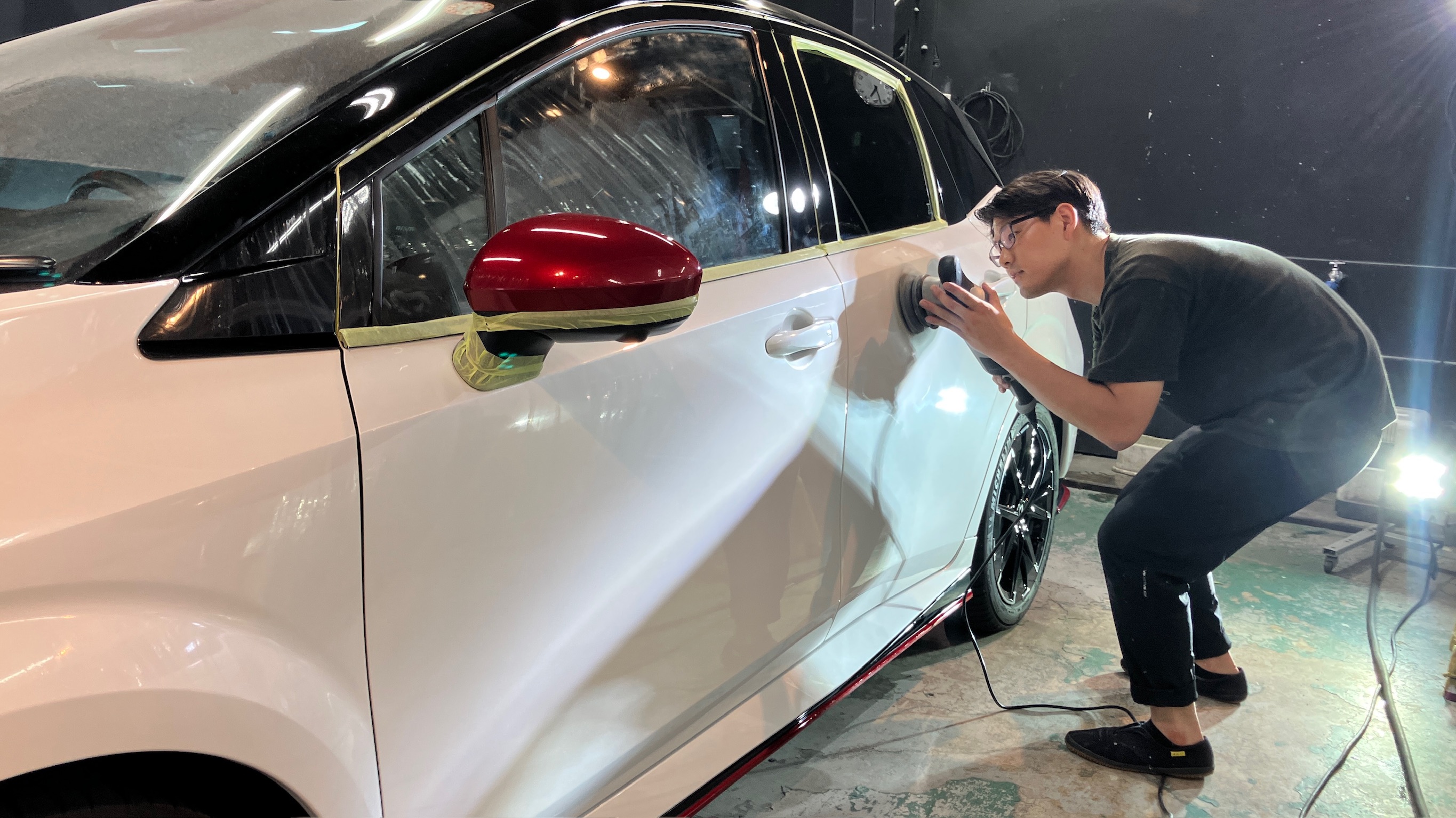 日産・ノートオーラ：セラミック施工：施工写真２