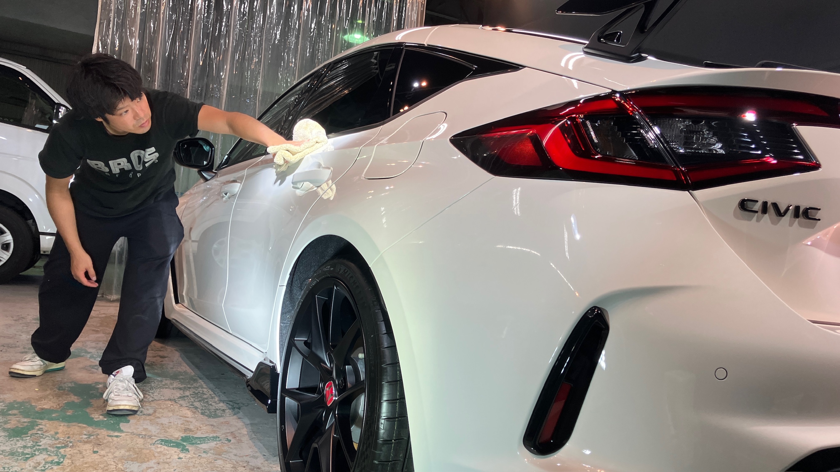ホンダ・シビック：セラミック施工：施工写真３