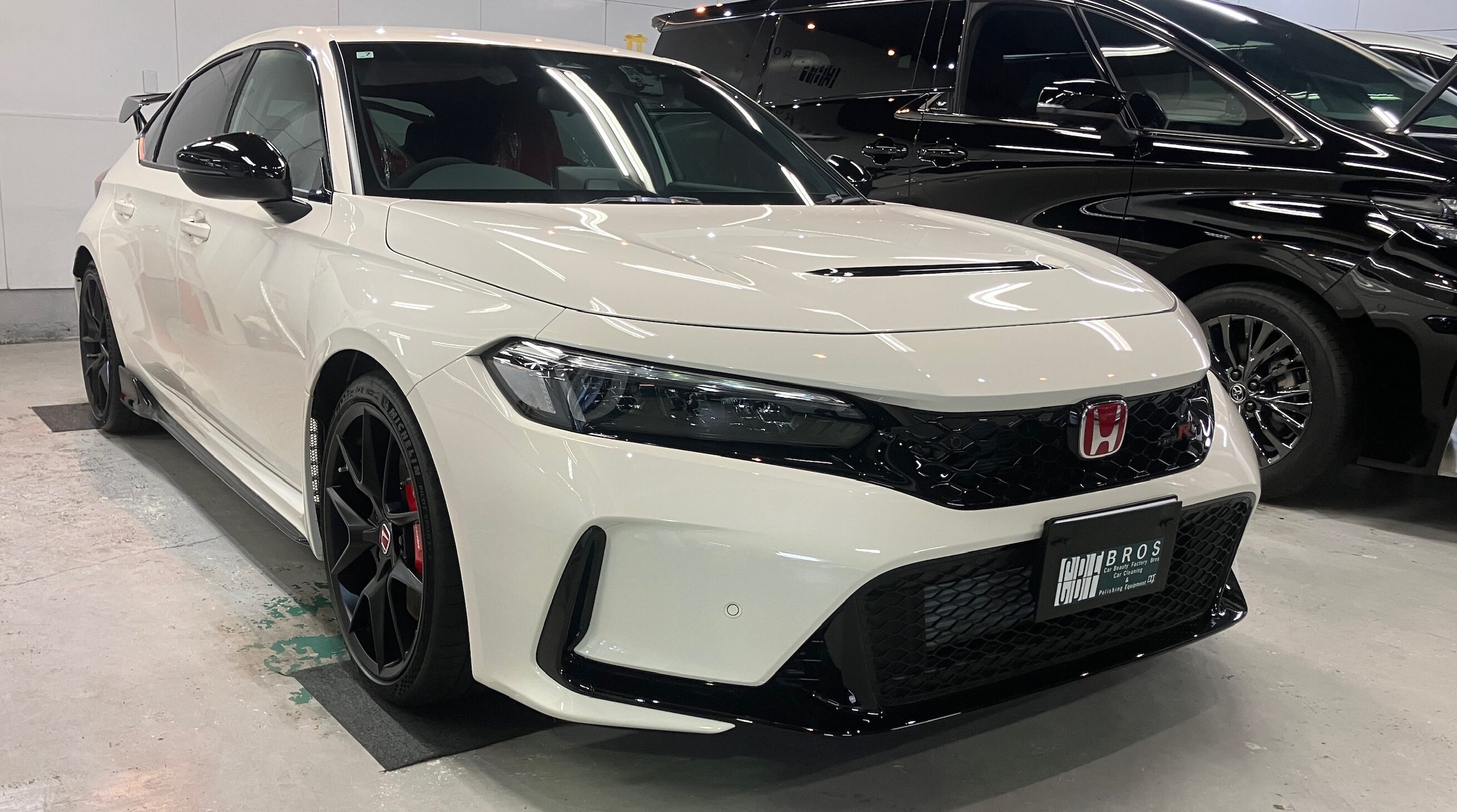 ホンダ・シビック：セラミック施工：完成写真３
