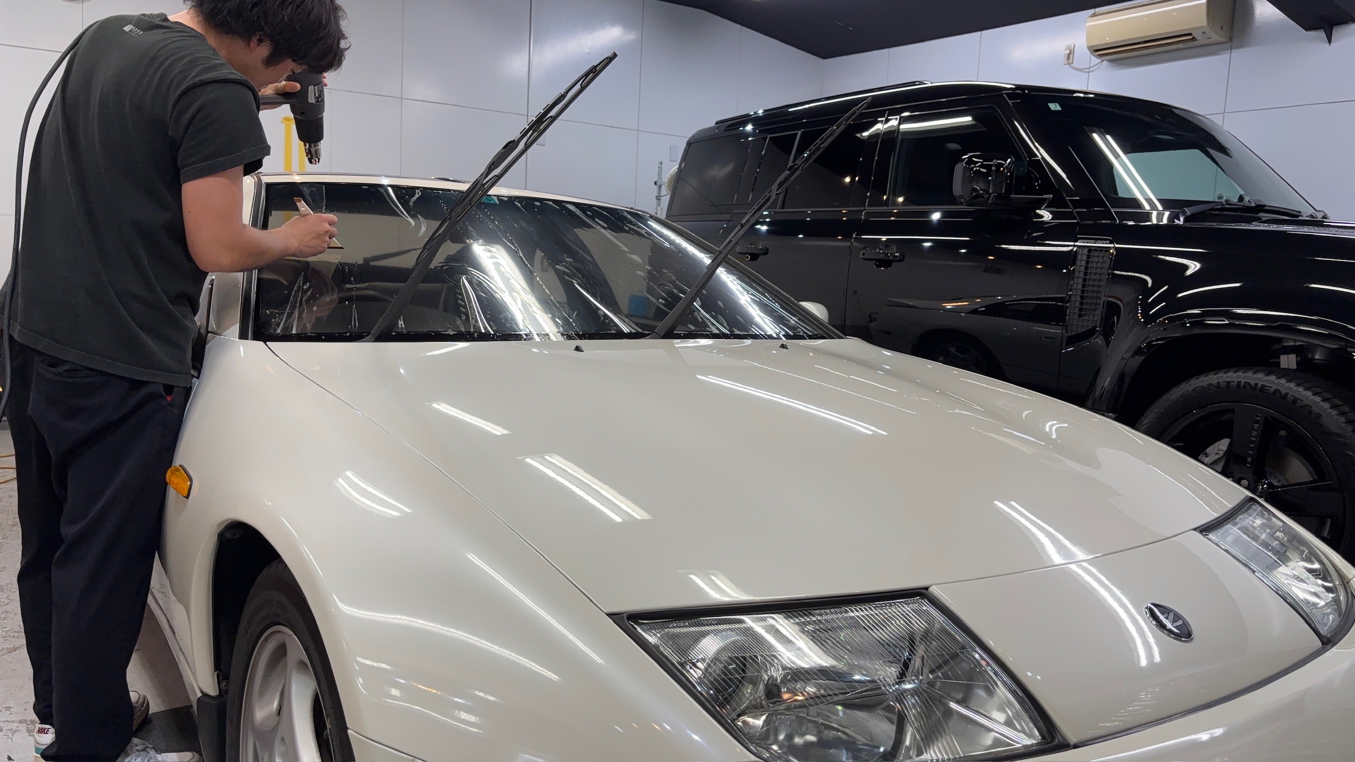 日産・フェアレディZ：断熱カーフィルム施工：施工写真２