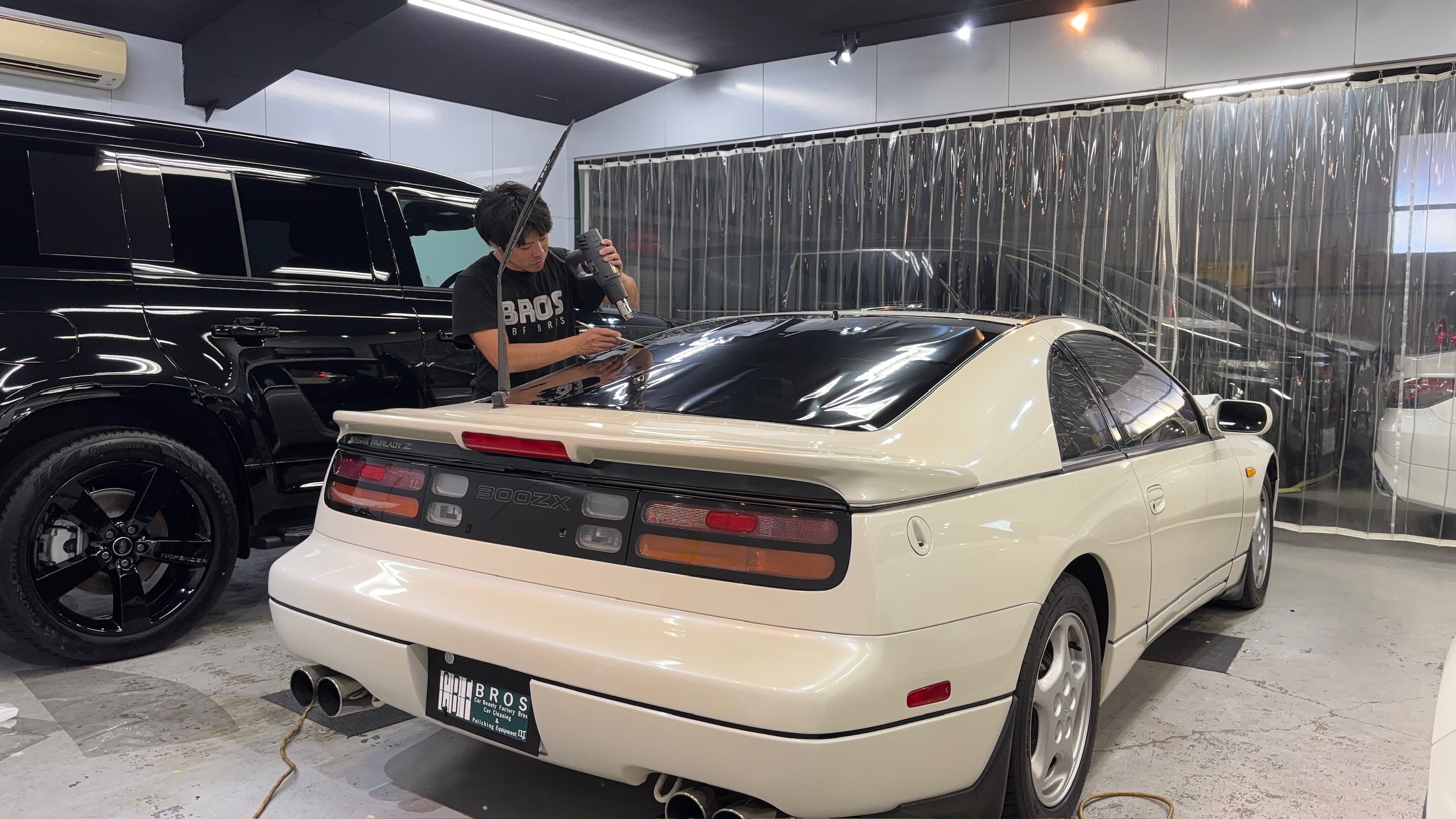 日産・フェアレディZ：断熱カーフィルム施工：施工写真４