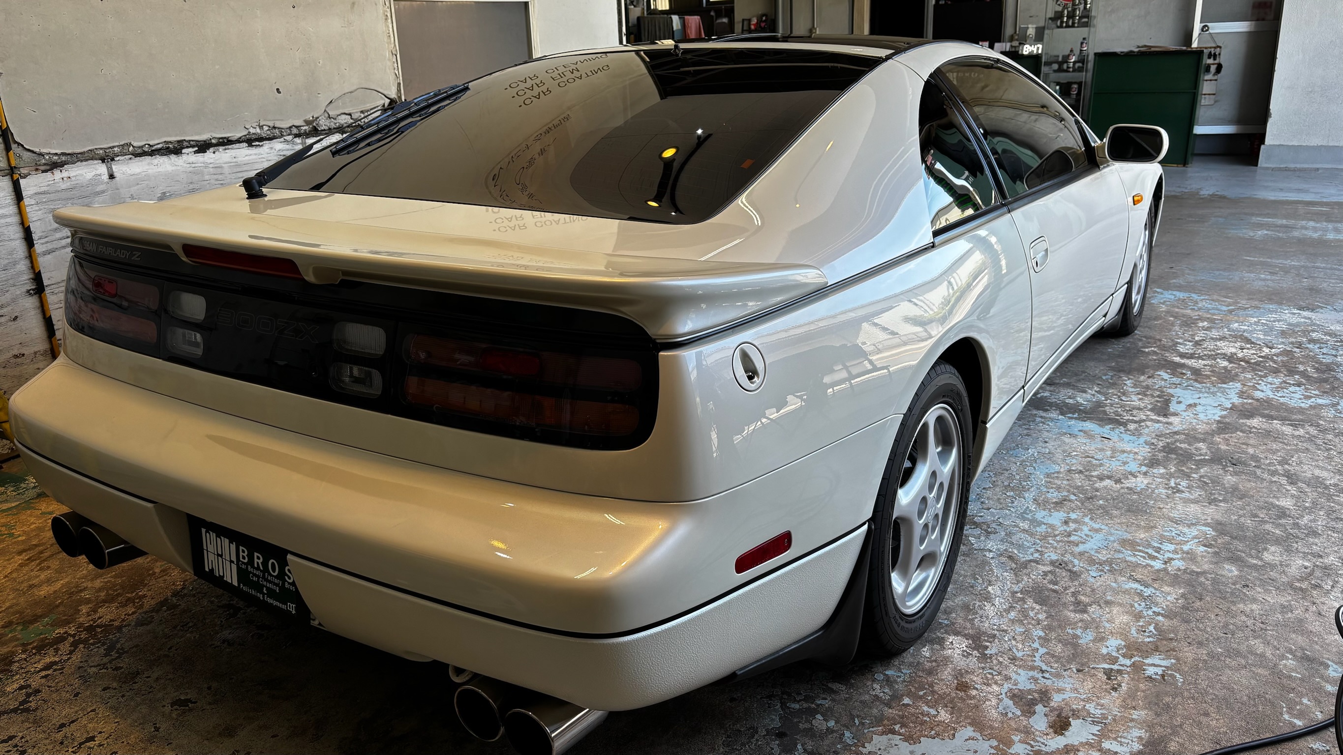 日産・フェアレディZ：断熱カーフィルム施工：完成写真アフター４