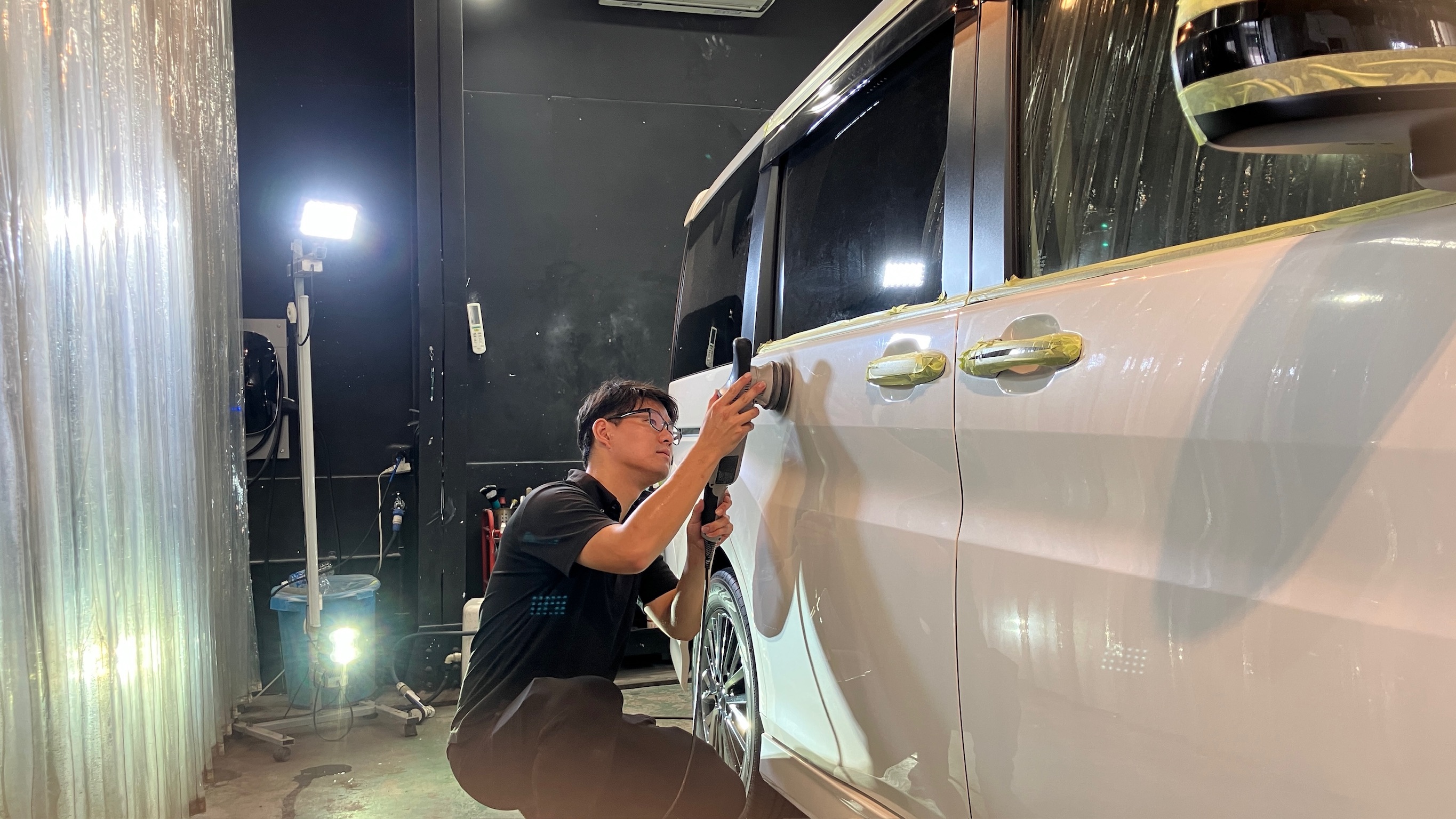 ホンダ・ステップワゴン：クラスM施工：施工写真２